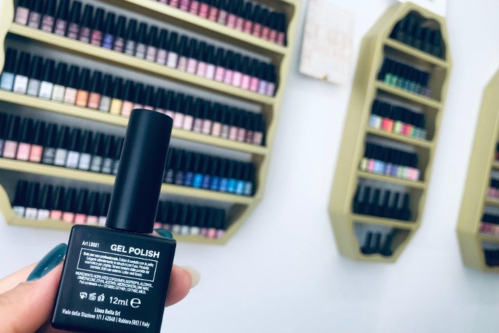 ONLY Nails Salon - Onglerie Latina - Photo de galerie - OneBooking