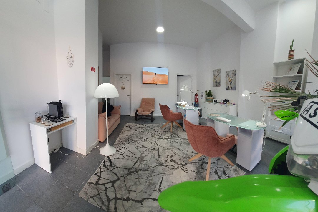 Danielly Cruz Nails e Beauty, Almada
