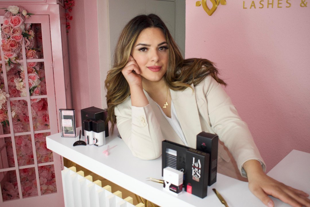 Nasy lashes & brows, Innenstadt, Wiesbaden