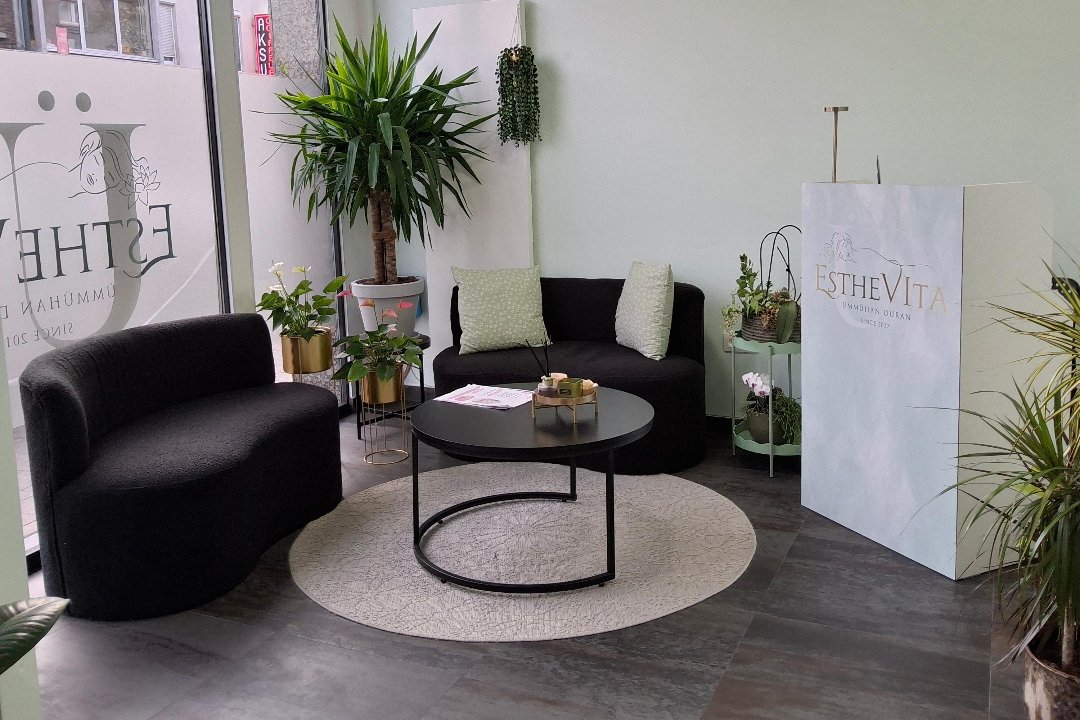 Esthevita gent, Gent