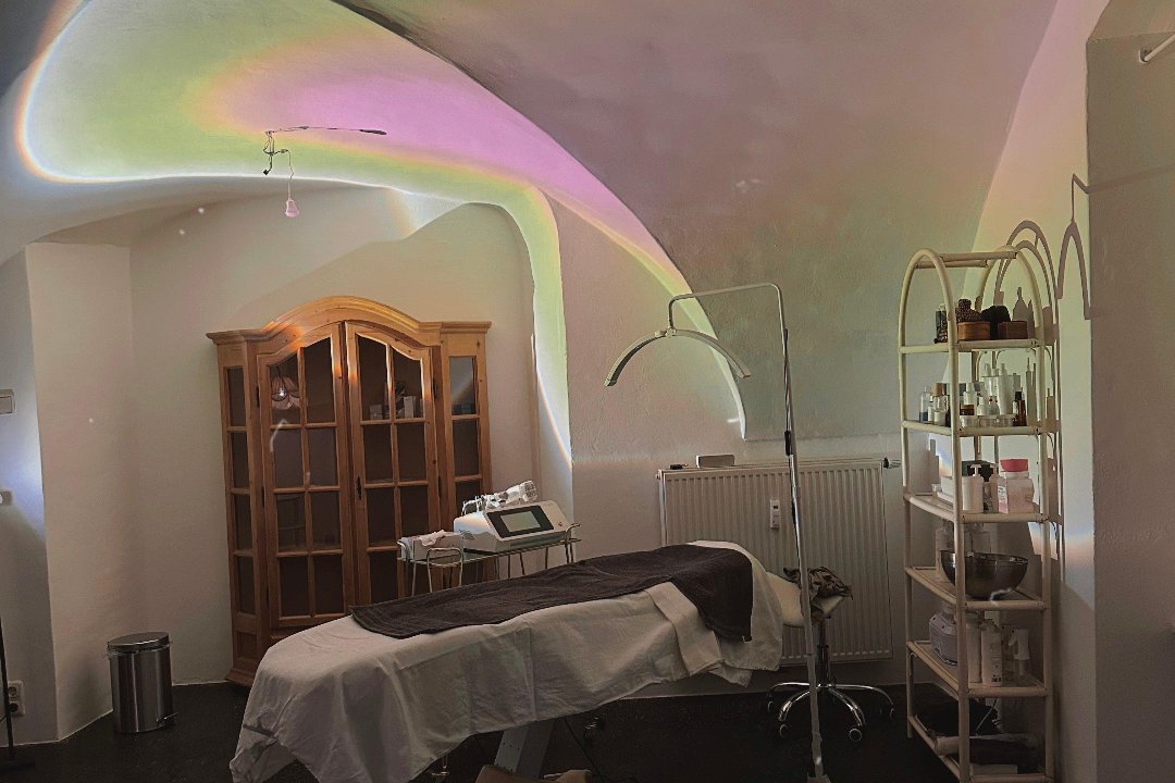 Sueperglow, 4. Bezirk Lend, Graz