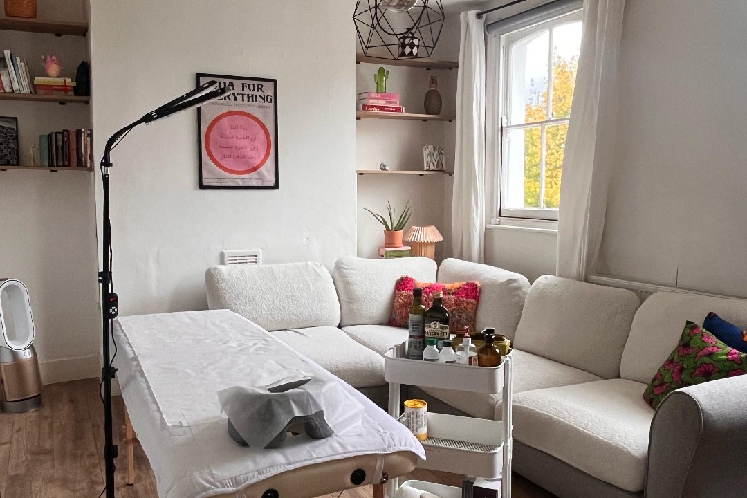 Casa Ahlem Holistic | Fulham Women’s Hijama & Cupping, Fulham Broadway, London