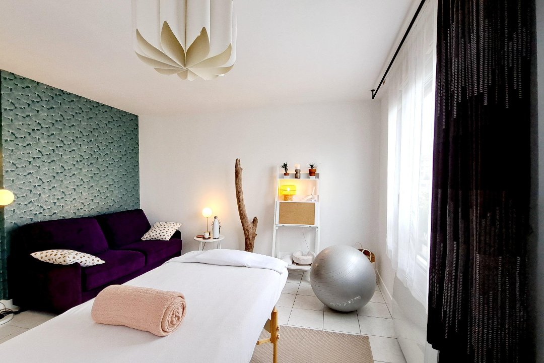 Holistic, Caluire-et-Cuire, Métropole de Lyon