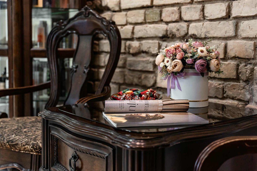 Plaukų Fėja Dovilė/Grožio namai Klasika, Žaliasis tiltas, Vilnius