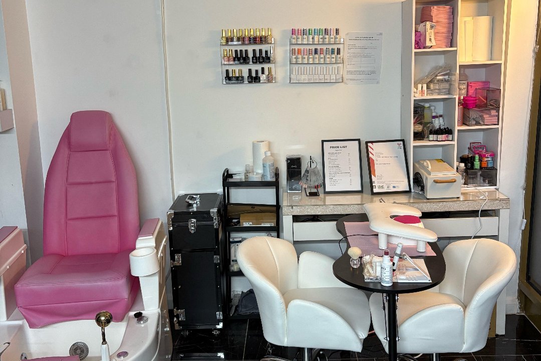 Stiletto Vault, North Wembley, London