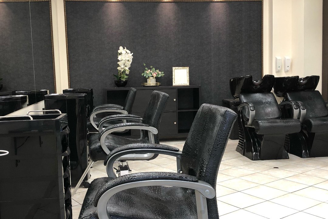 Grožio salonas Elegancija, Naujamiestis, Vilnius