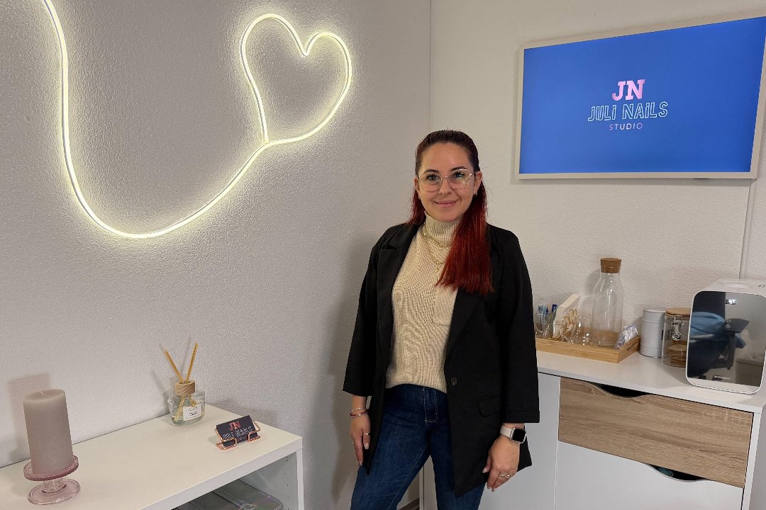 Juli Nails Studio, Schwamendingen Mitte, Zürich