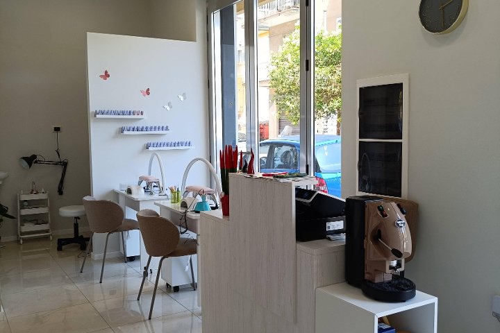 M.A.C Beauty - Onglerie Salerno - Photo de galerie - OneBooking