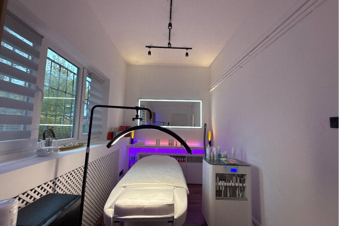 Gloria Glow Beauty Studio, Wandsbeker Chaussee, Hamburg