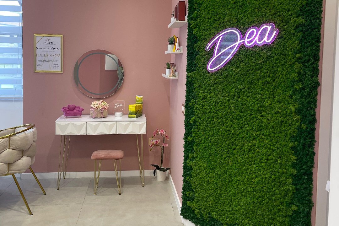 Dea Estetica, Quadrivio, Campania