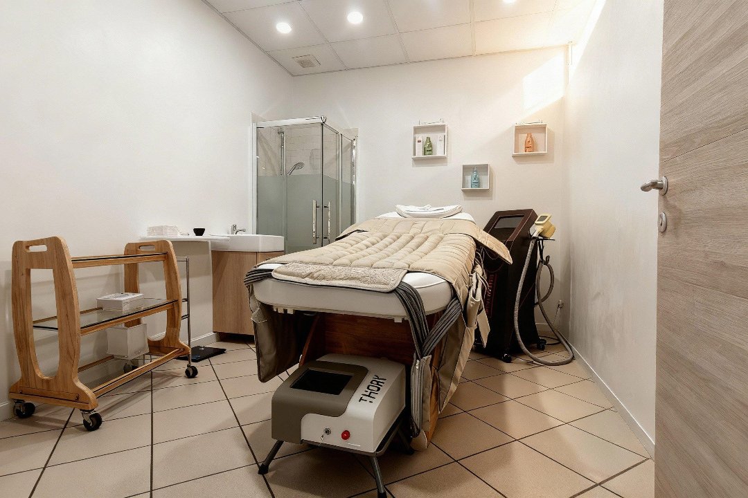 Rebel Estetica Epigenetica, Carmagnola, Piemonte