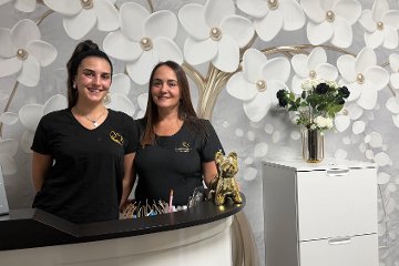 Carmen & Angela  Kosmetikerin