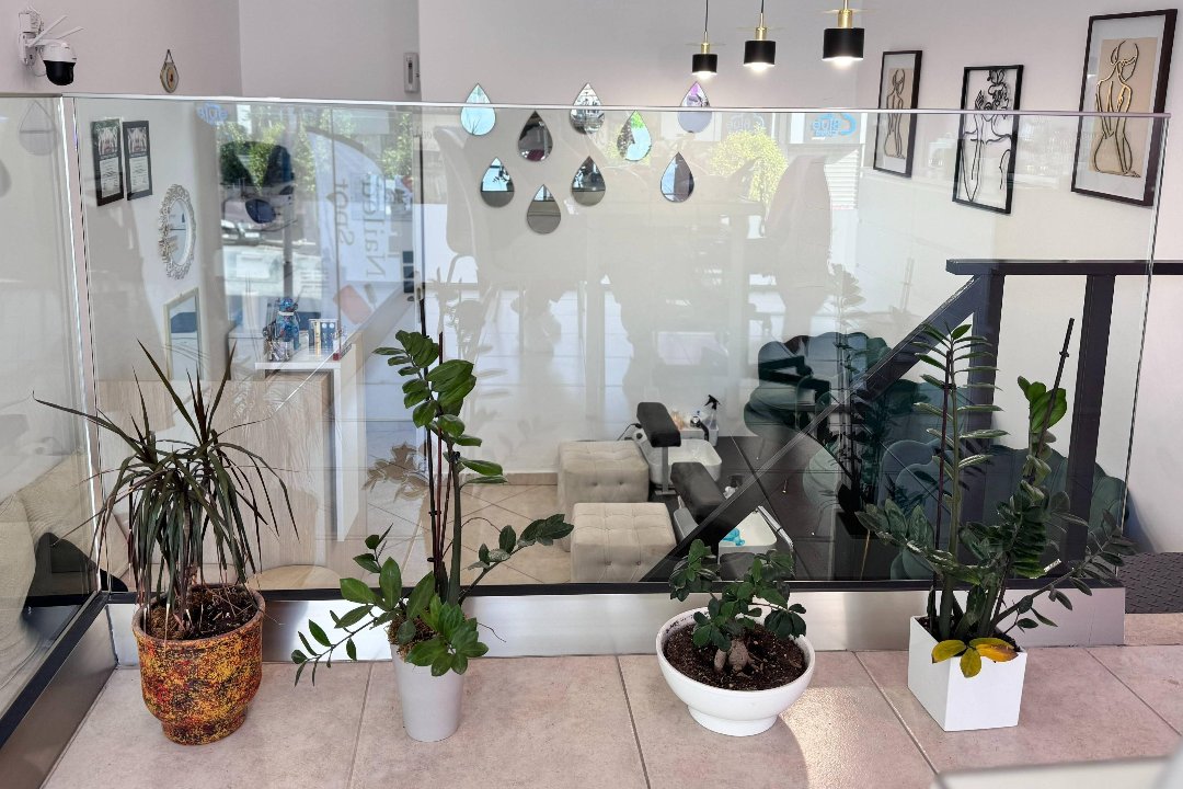 NailedSpot, Nea Smyrni, Αττική