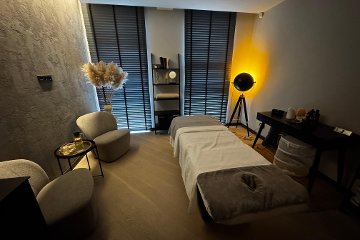 Masažuotoja Justina, Vilnius