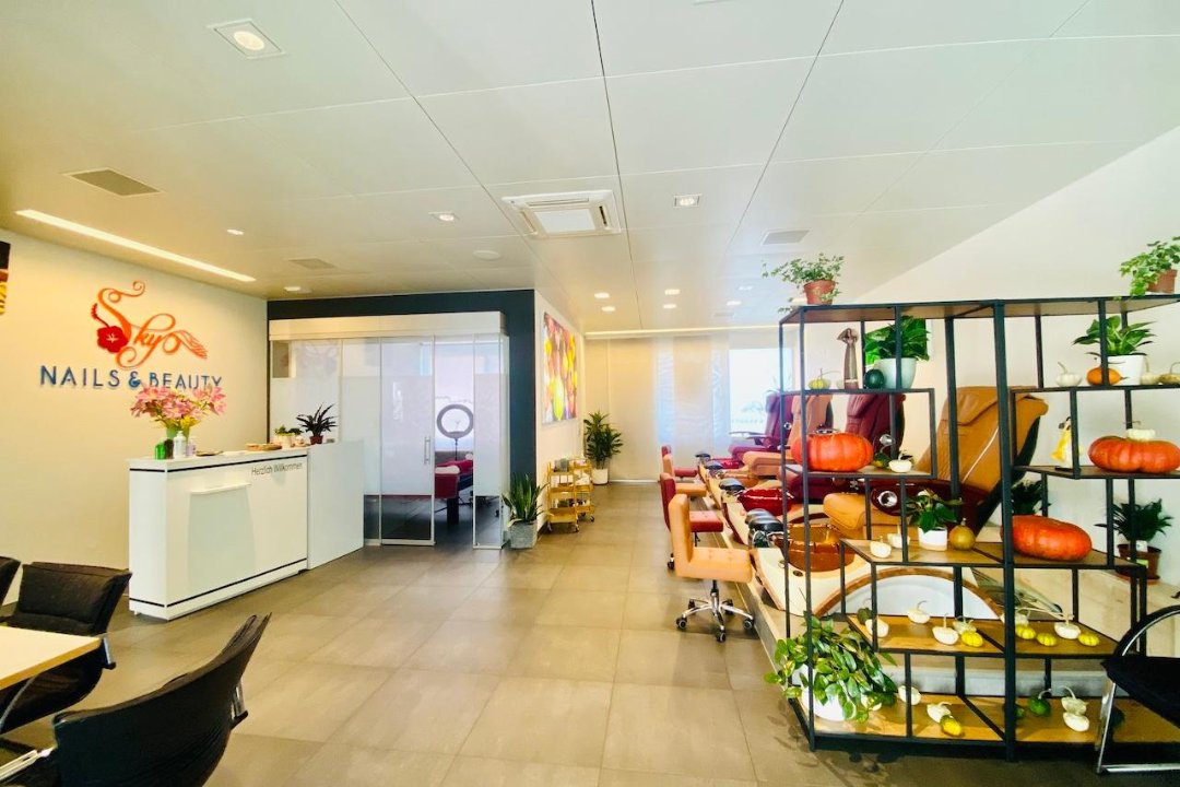 SKY Nägel-Kosmetik Studio, Felsenau, Bern