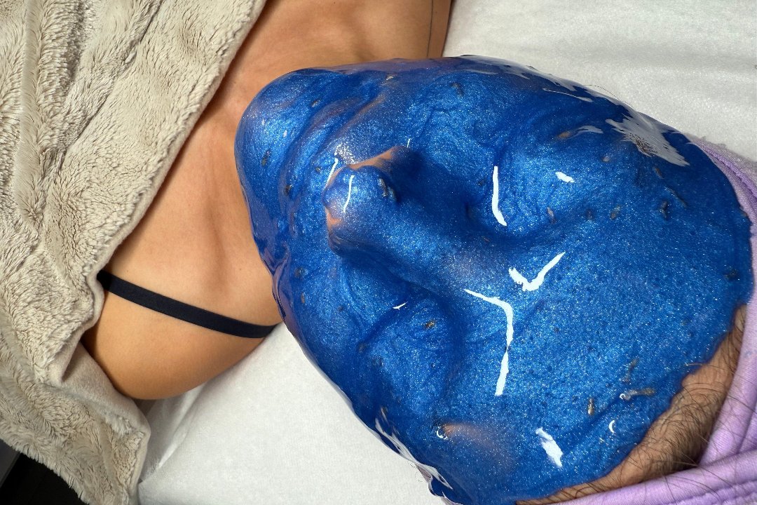 Perfect brows & skin, Volendamlaan, The Hague