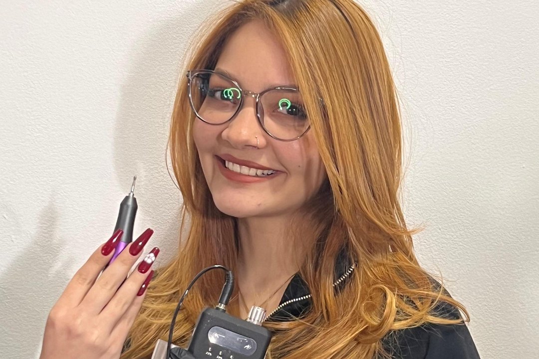 Pinkstudioes_, Paseo del General Martínez Campos, Madrid