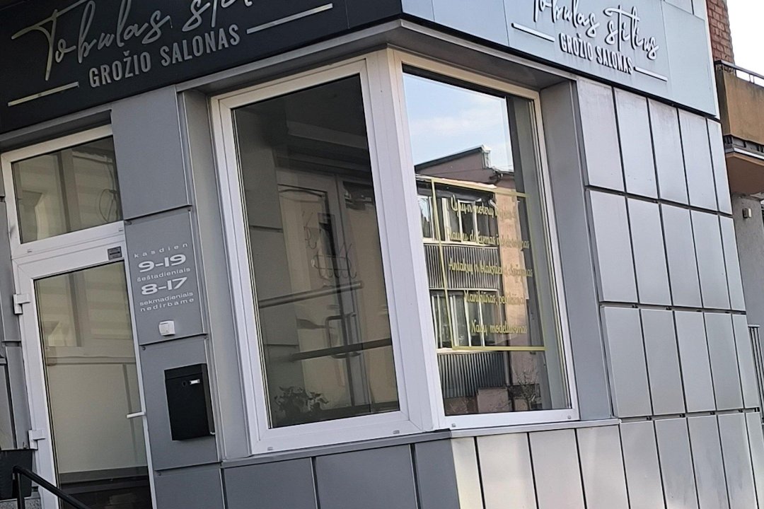 Plaukų terapija Vitaker Salonas- Tobulas stilius  37061550558, Šiauliai