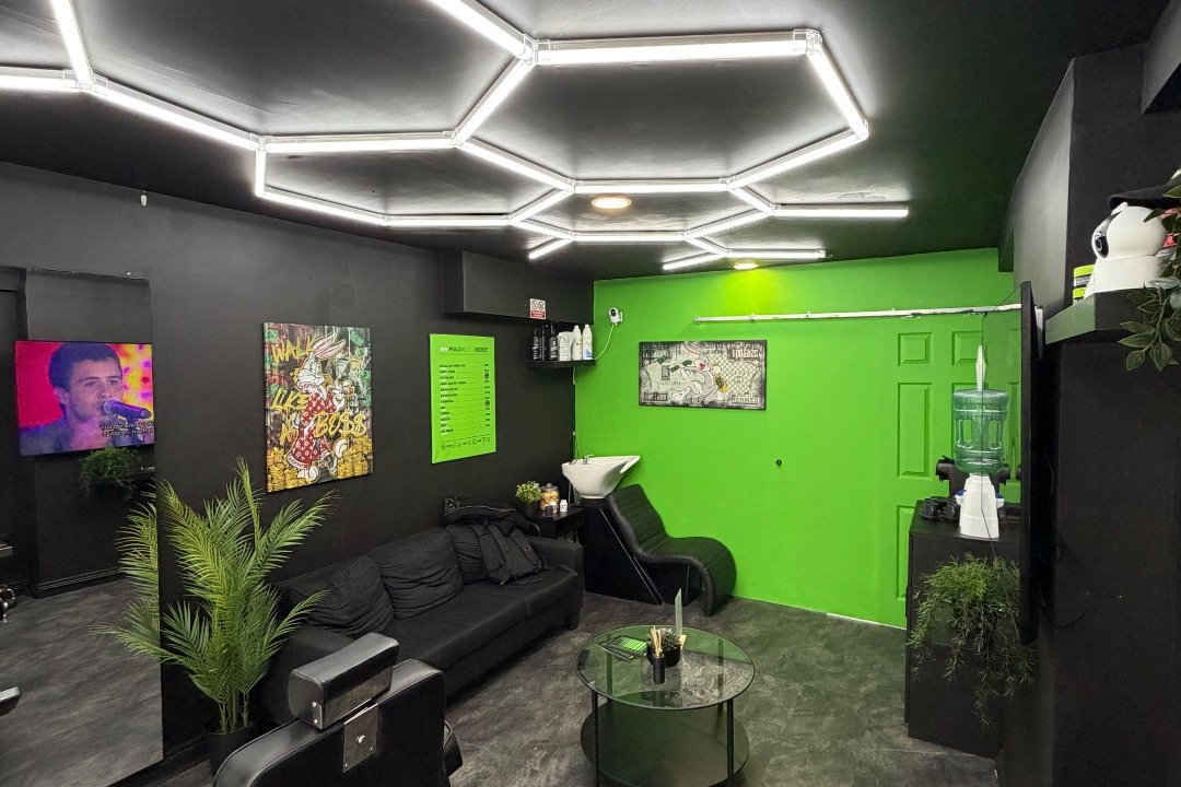 4M Fades, Dolphin's Barn, Dublin