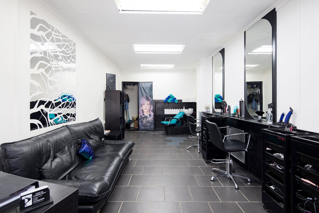 Local Hairdressing - Newham, Plaistow, London