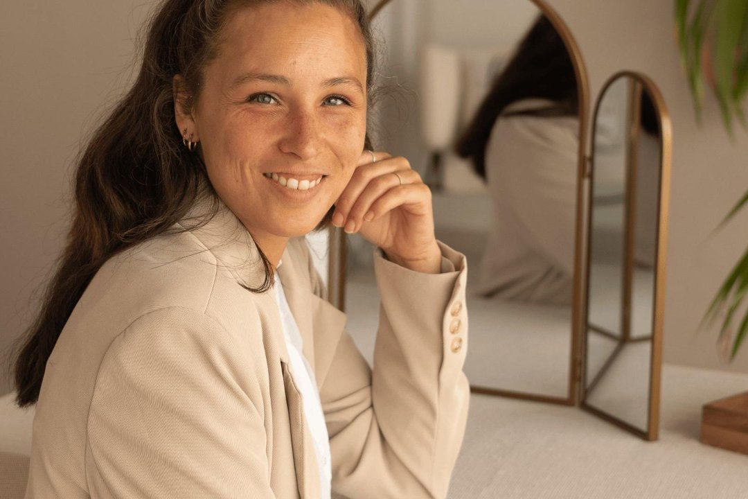 Radiant Skin by Sandra, Nieboerweg, Den Haag