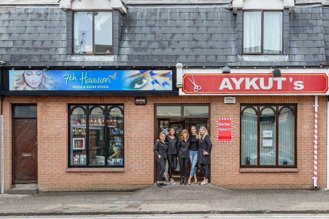 7th Heaven Salon, Glin