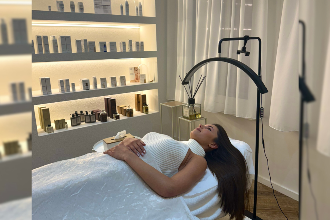 Rahsel Esthetiek, Stationsstraat, Oost-Vlaanderen