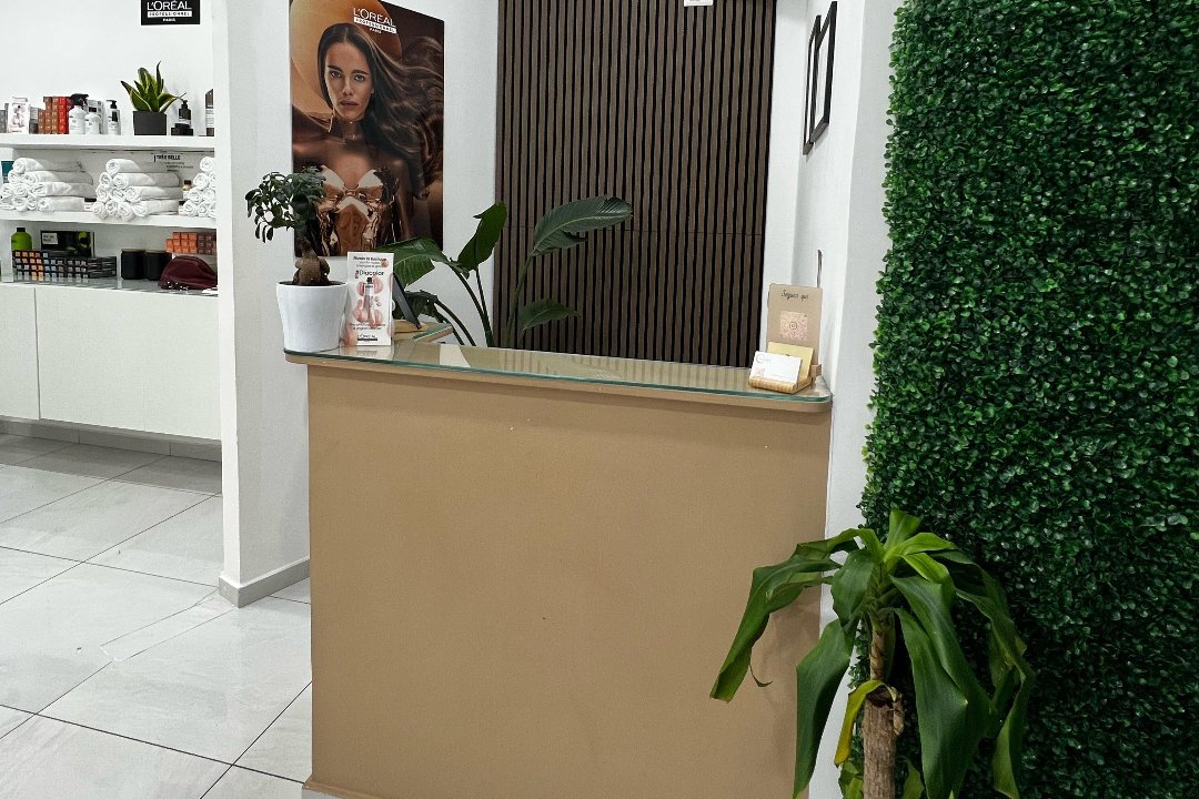 Fabio Marigliano Hair Salon, Chiaia, Napoli