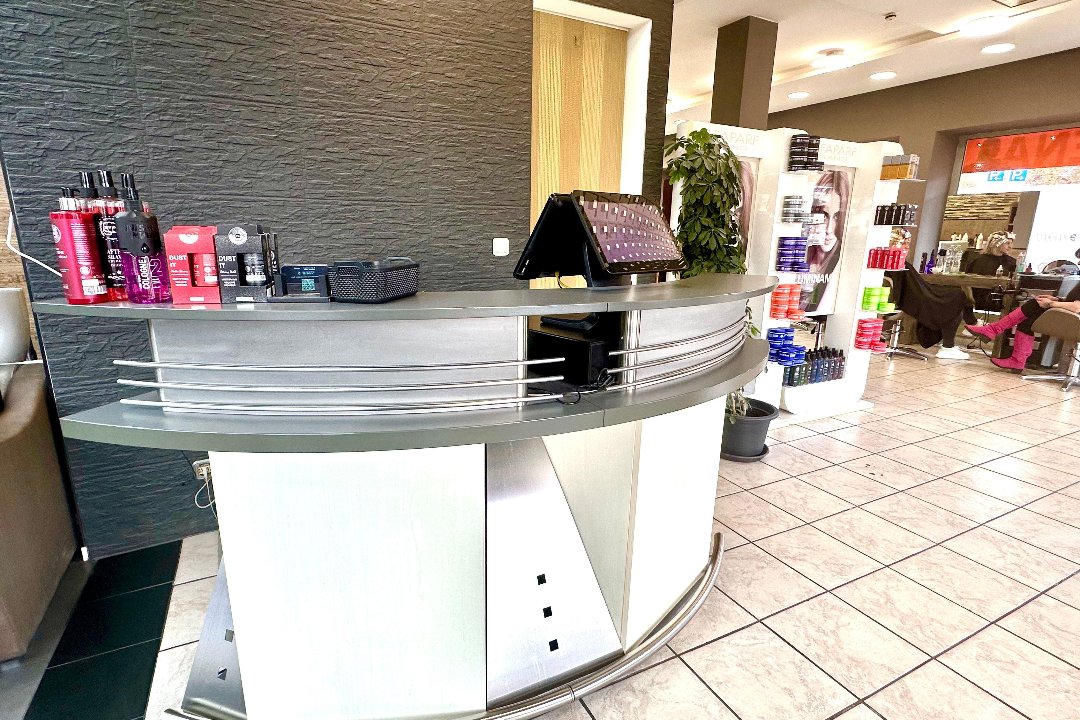 Salon Arena, Milbertshofen - Am Hart, München