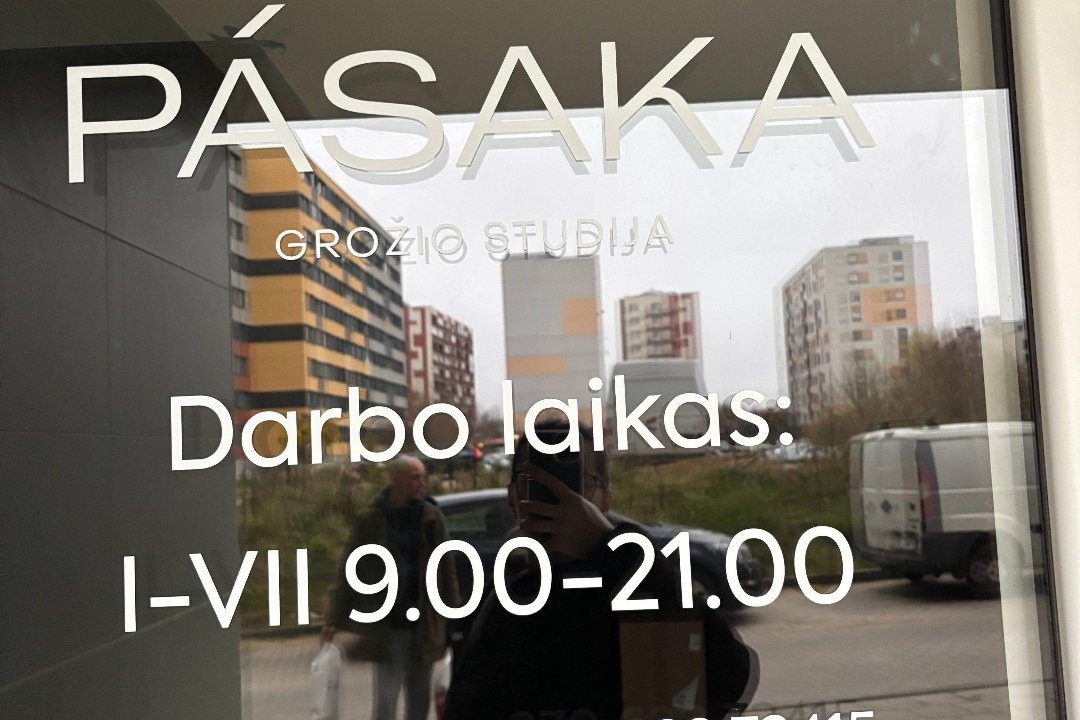 PASAKA grožio studija, Visoriai, Vilnius