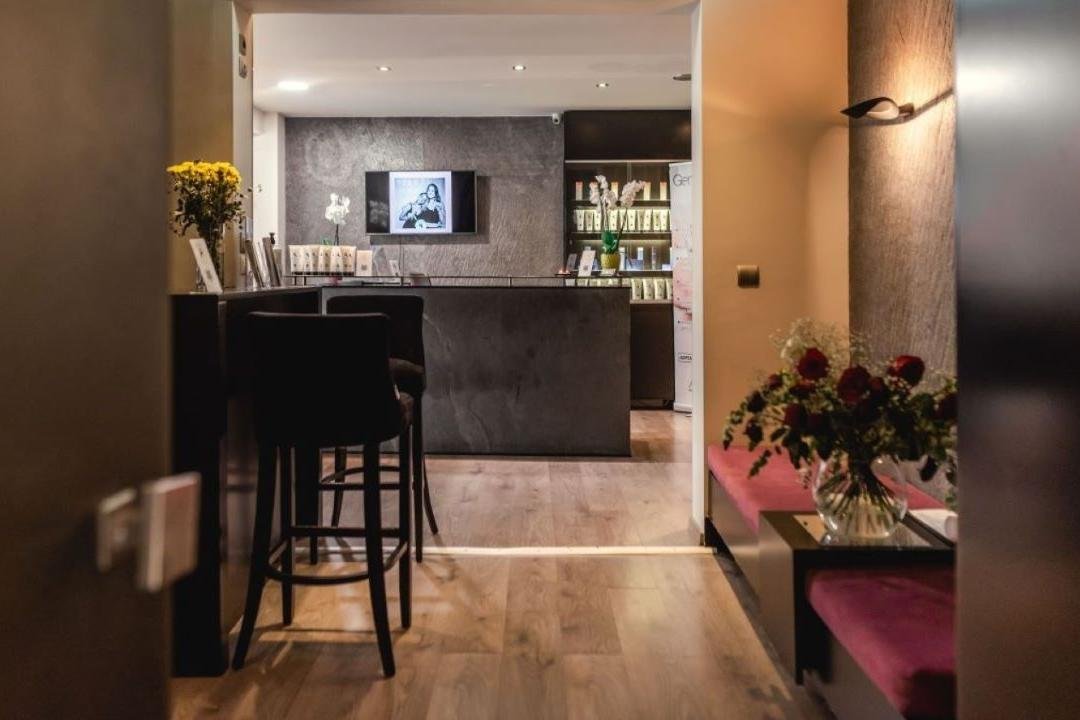 Azalea Spa Γλυφάδα, Glyfada, Αττική