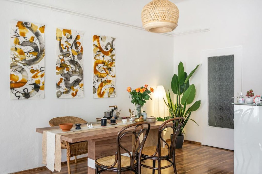 Heyi TCM Naturheilpraxis&Wellness, Michelbeuern, Wien