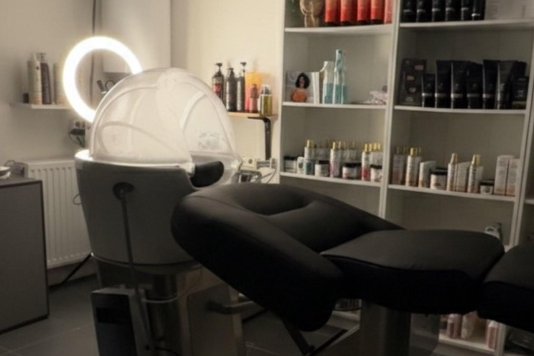 Hair By Francis, Maastricht, Limburg