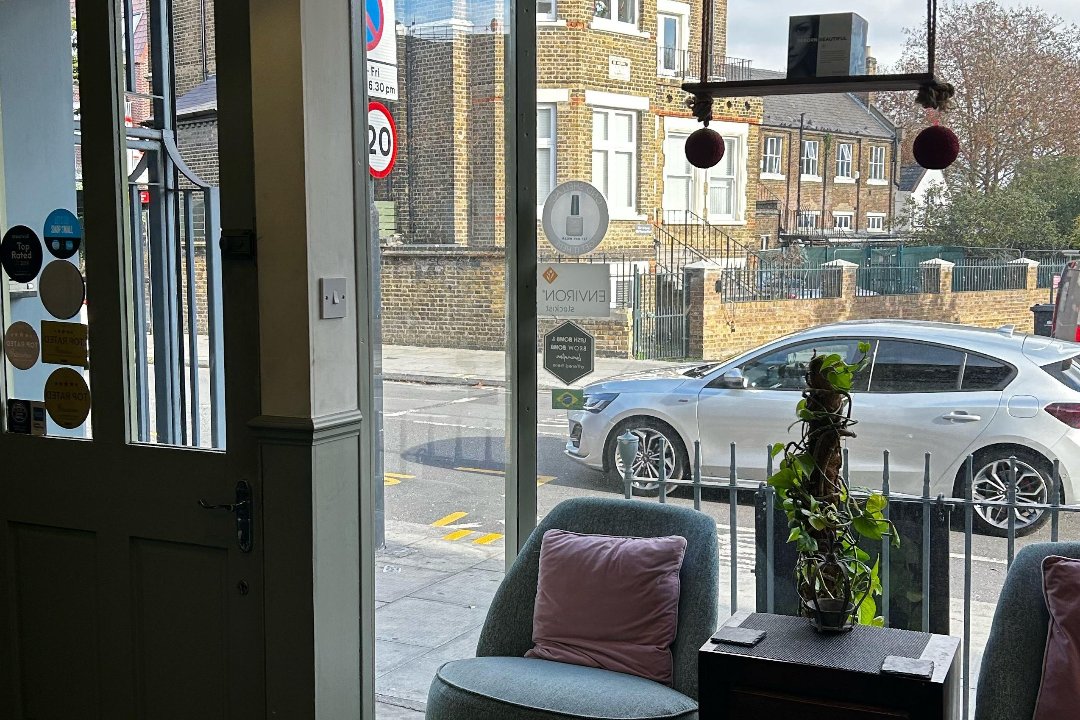 Jessica Maia, Kensal Green, London