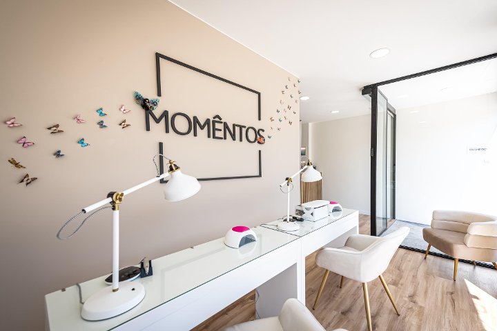 MOMÊNTOS - Estética dermoecológica - Onglerie Terrassa - Photo de couverture - OneBooking