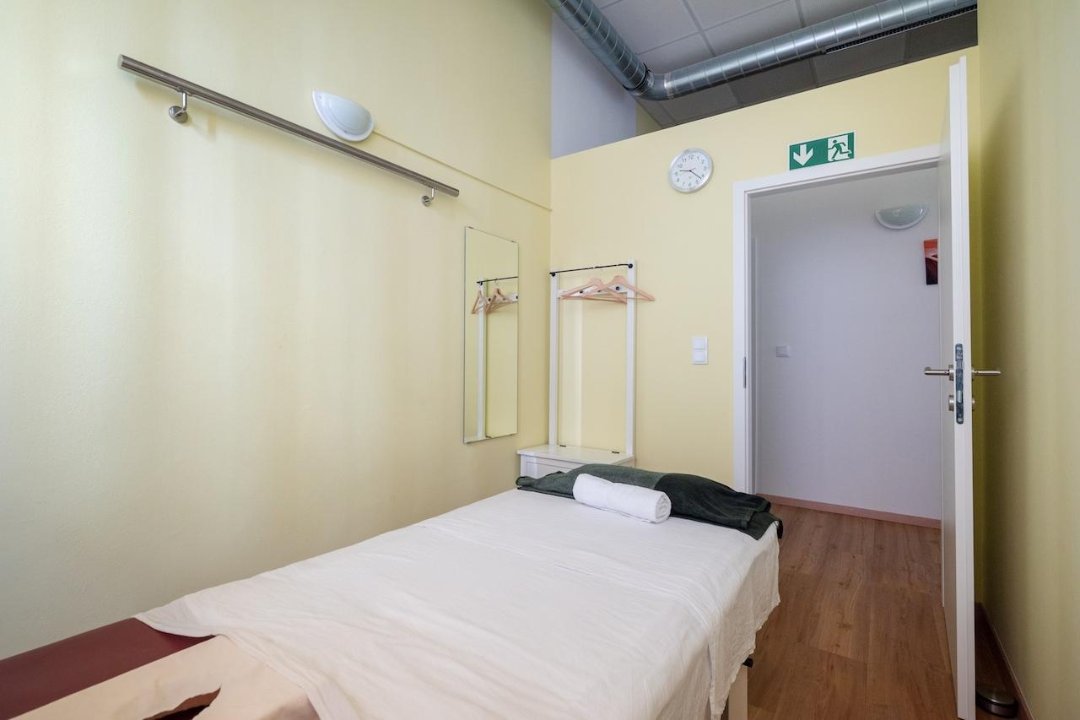 Tai An 泰安 Massage, Schweglerstraße, Wien