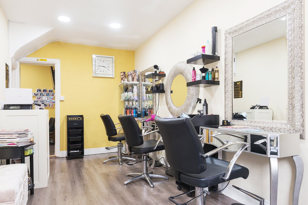 Jeno's Hair & Beauty Salon, Parnell Street, Dublin