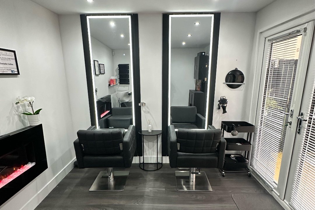 DCH - Danielle Collins Hair, Bonnyrigg, Lothians