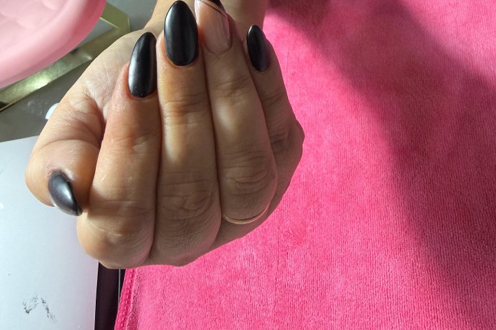 Nails By Nanda 1 - Onglerie Fuenlabrada - Photo de galerie - OneBooking