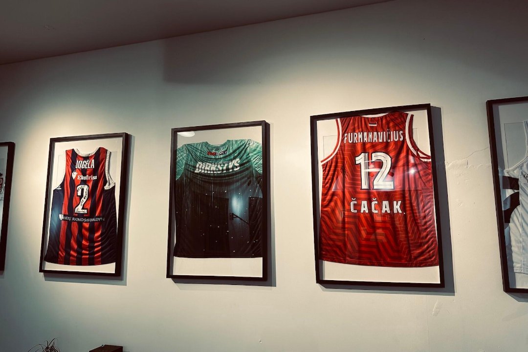 Bro's Cutz Barbers, Senamiestis, Kaunas