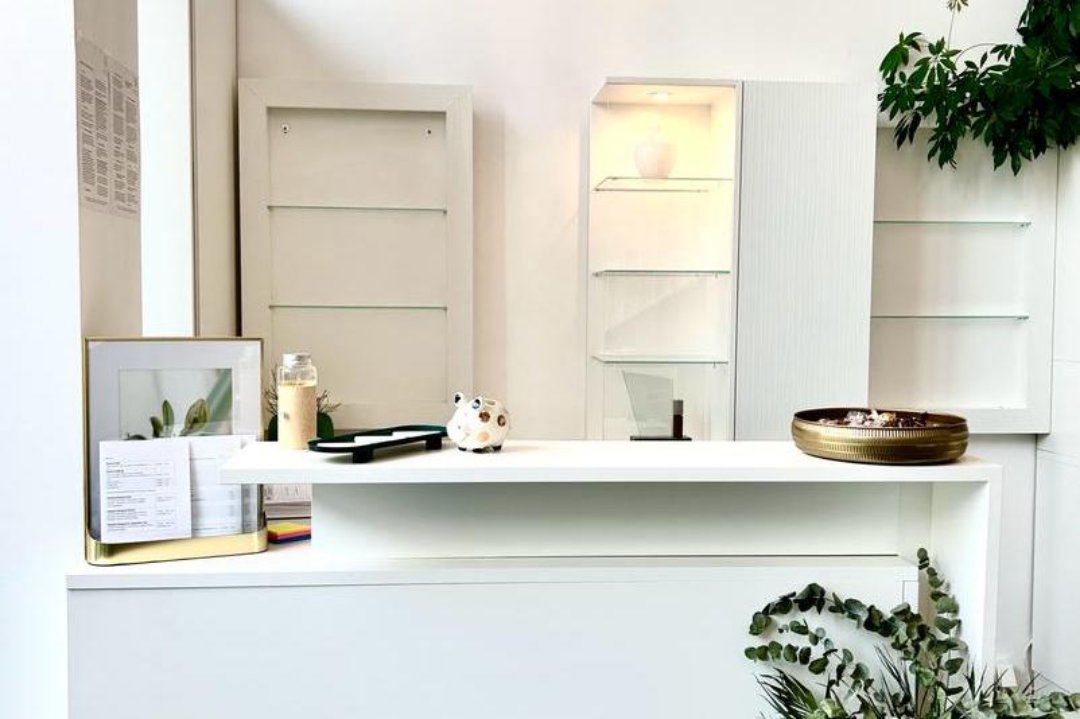 RONIAL - Beauty by Neda, Seestadt, Wien