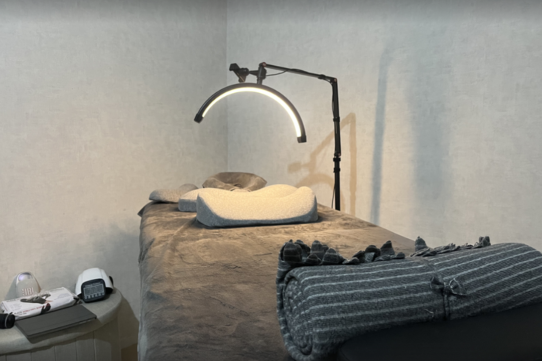 Massage Malato, Métro Père-Lachaise, Paris