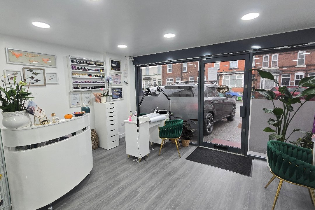 DM Beauty Salon & Academy, Rowley Regis, Birmingham