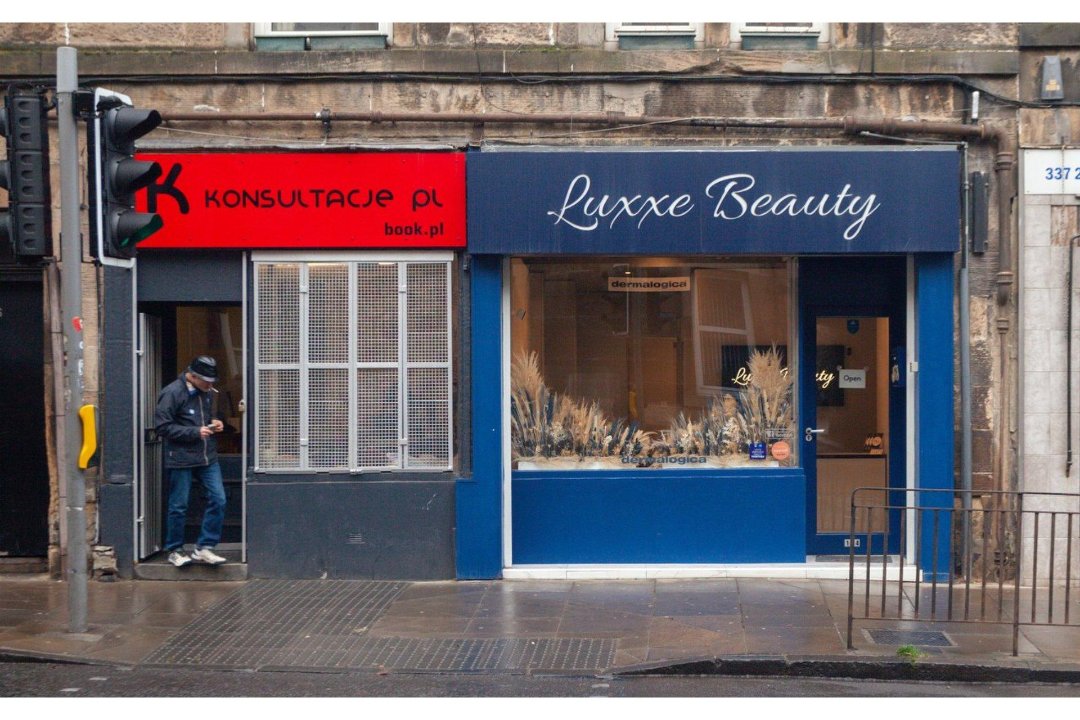 Whimsy Nails @ Luxxe Beauty, Dalry, Edinburgh