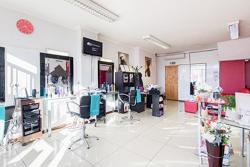 UK Hair & Beauty