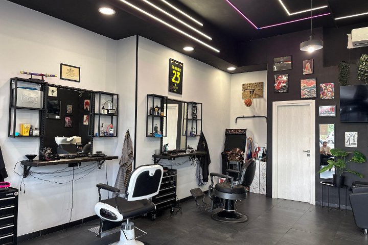 Old Ways Barber Clan - Barbier Roma - Photo de galerie - OneBooking