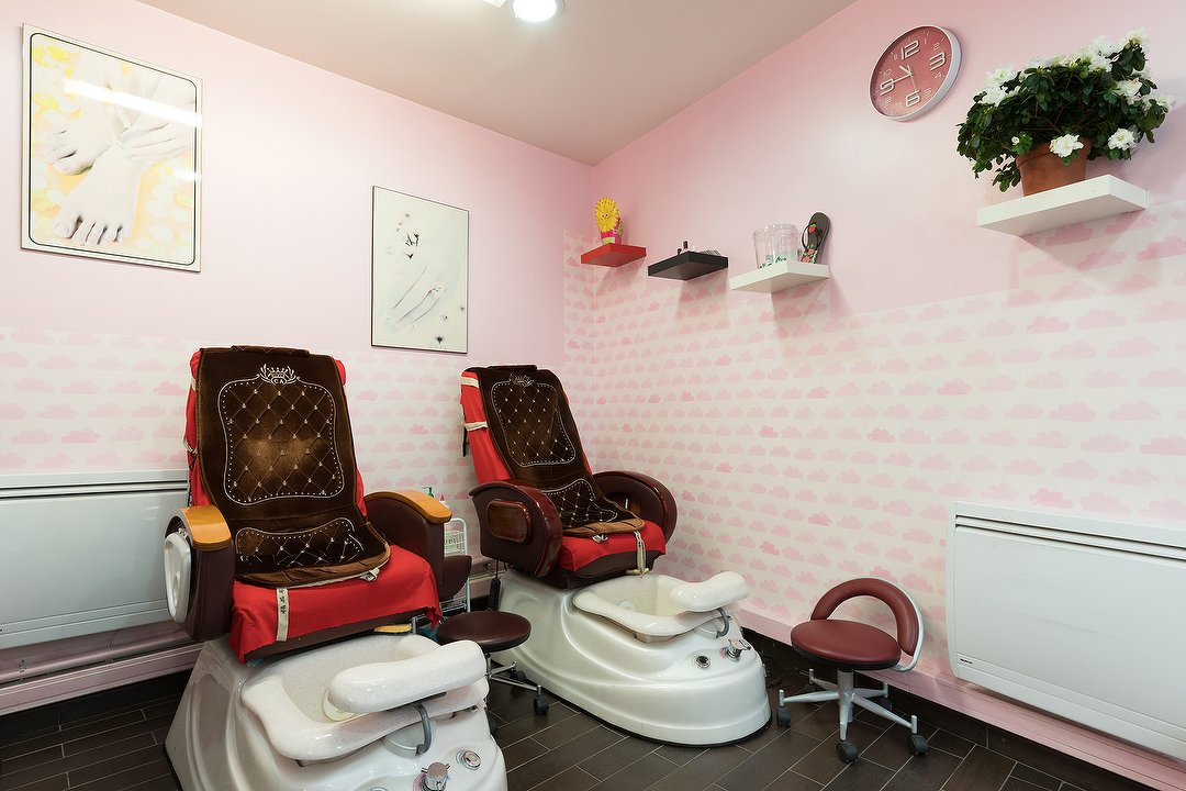 Main Sublime, Houilles, Yvelines