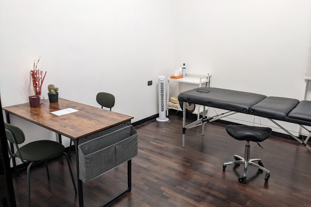 Camilla Russo Osteopata - Limbiate, Limbiate, Lombardia