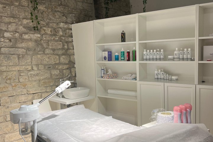 Y Beauty Lab - Onglerie Firenze - Photo de galerie - OneBooking