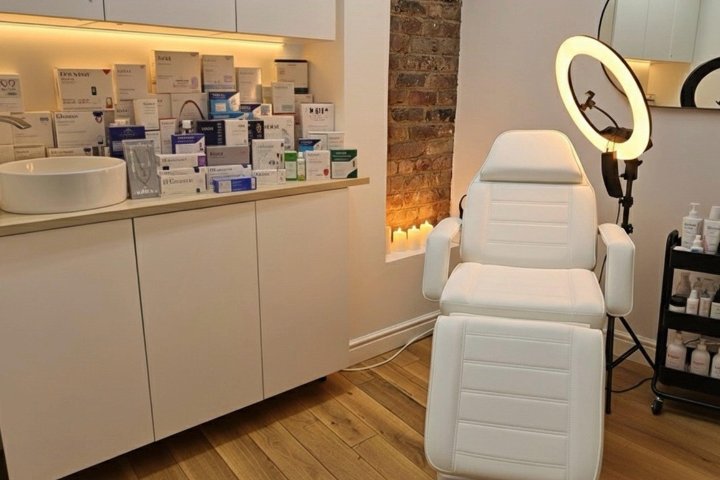 Cosmetic Injectables near Spinningfields, Manchester